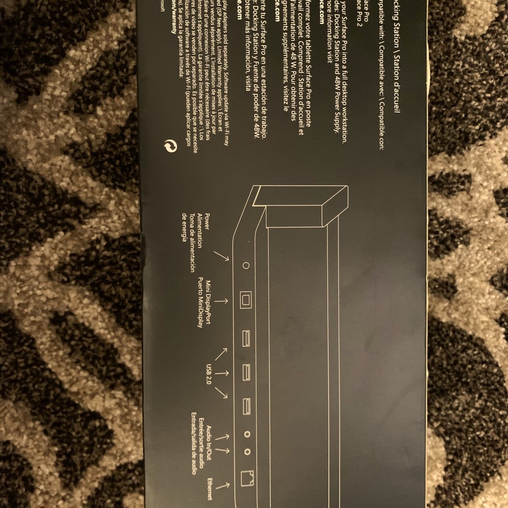 UNUSED and NEW Microsoft Surface Docking Station Microsoft Surface Pro 1 and 2